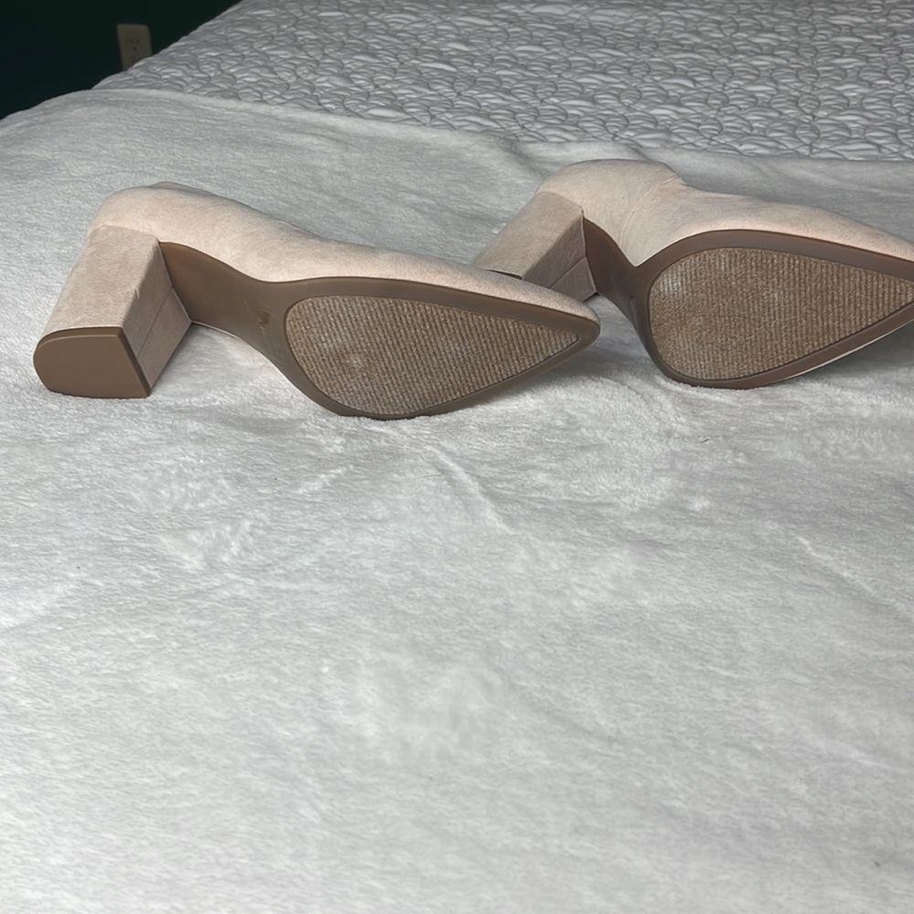 Cream Suede Rampage Heels - Picture 4 of 6